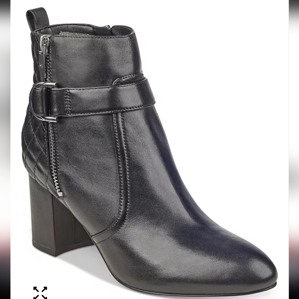 Marc Fisher Weity Leather Booties Ladies Size 8.5 Silvertone Hardware Quilted
